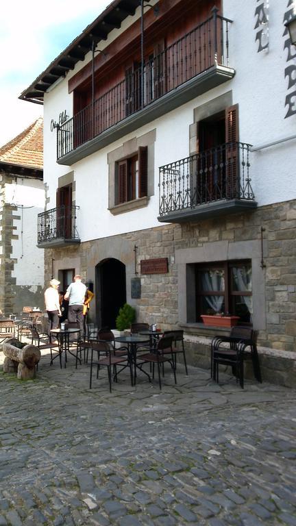 Hostal Orialde Ochagavía Extérieur photo